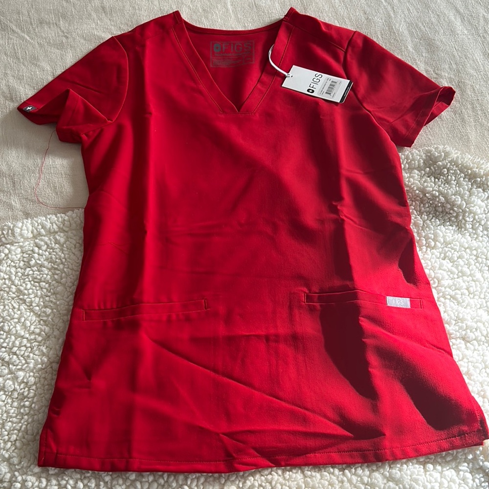 New figs scrub top XXS 3 pocket